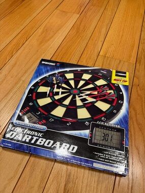 Sportscraft Electronic Dartboard - Black, Red & Cream